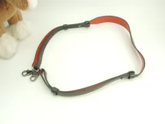 クリスチャンルブタン ショルダーストラップ ベルト式調節可ロング レザー黒赤 未使用@ 2のサムネイル