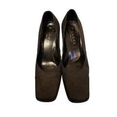    GUCCI グッチ GGキャンバス スクエアトゥ パンプス ブラック 7 C 101 2334【Z1815】