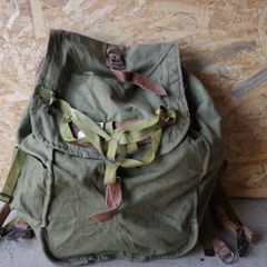北ベトナム軍 ベトコン リュック カーキ色 アリスパック - メルカリ
