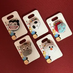 ディズニー 썸썸 キャラクター 服 ピン バッジ アナと雪の女王 トイストーリー クリスマスの悪夢