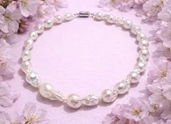 特売セール　煌めく輝きを纏う個性的な魅力！【天然湖水パール】大珠バロックネックレス１３㍉－２５㍉前後