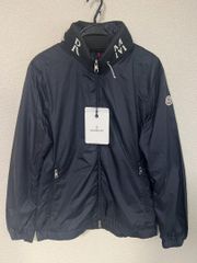 定価22万円！！☆新品未使用タグ付き☆ MONCLER 3D Embroidery