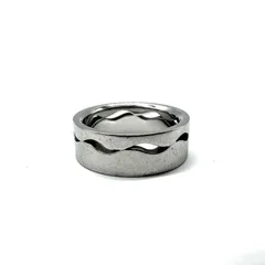 ウェーブデザイン リング シルバーカラー ニュアンスリング ユニセックス