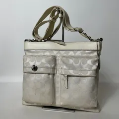 2509-326｜美品｜コーチ シグネチャー ショルダーバッグ ホワイト