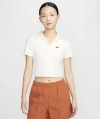 ナイキ クロップド 半袖Tシャツ