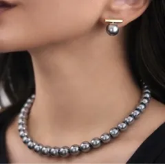 t103.t25 【上品グレーパール2点セット】ネックレス＋バー付きピアス／大人モード・フォーマル