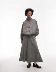 Item thumbnail for item d91933db-7f90-44da-ad30-0d438b4e9df4