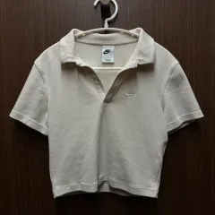 ナイキ クロップド 半袖Tシャツ