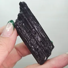 SALE❗️①ブラックトルマリン✨原石