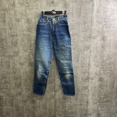 Item thumbnail for item b376afc0-540c-4cce-baaf-4ae5d6f88326