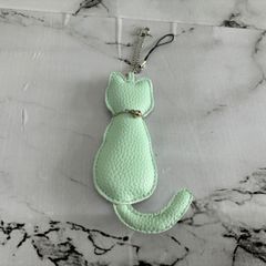 BOTTEGA VENETA ボッテガヴェネタ 猫型キーホルダー - メルカリ