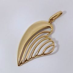 18金台 ダイヤ 揺れるペンダントヘッド - メルカリ