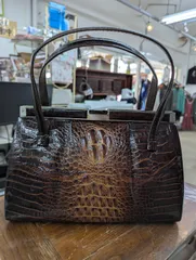 ヴィンテージのクロコダイル（ワニ革）ハンドバッグ