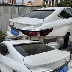 送料無料 レクサス/Lexus ES ES200 ES300 18-24対応 ルーフスポイラー トップウイング 免穴あけ ABS 外装アクセント 目を引く スポーティ演出 迫力アップ 高級感アップ フィット感 かんたん装着 ドレスアップ 黒/白/カーボン調