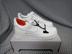 (新品) NIKE エアフォース1 245