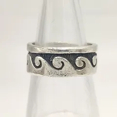 【美品】ウェーブデザインリング　波　SILVER　シルバー925　13号　6.0g