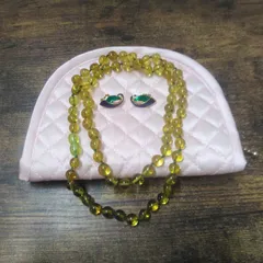 琥珀ネックレス、イヤリング、まとめてセット  ケース付  長期保管品  T544