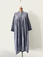【美品】メゾンドソイルカディ　コットンワンピース　シャンブレーのサムネイル