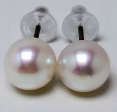 伊勢志摩英虞湾産あこや真珠 7.6 7.7mm パールピアス - メルカリ