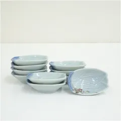 葉形梅図小皿10客  食器 器 おしゃれ かわいい 骨董 取り皿 醤油皿 料理 アンティーク インテリア レトロ 雑貨 1月 冬