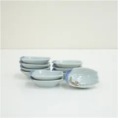 葉形梅図小皿10客  食器 器 おしゃれ かわいい 骨董 取り皿 醤油皿 料理 アンティーク インテリア レトロ 雑貨 1月 冬