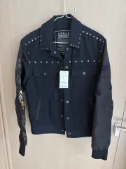 VANS ヴァンズ アーバンスワッガー アウター ブラック スタッズ装飾 M 新品