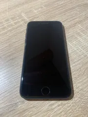 8724 iPhone SE 3 64GB ミッドナイト ジャンク品