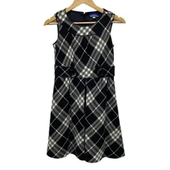 バーバリーブルーレーベル ワンピース サイズ36 S レディース美品  - 黒×アイボリー クルーネック/ノースリーブ/ひざ丈/チェック柄