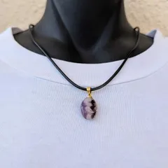 ​✨アメジスト ペンダントトップ  レザー調紐付き   ハンドメイド 天然石 【1点物】✨