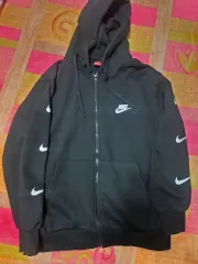 ナイキ ダブル スウッシュ ジップアップ フーディー ブラック
