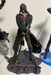 アサシン クリード フィギュア シンジケート シャンリンクロスクリードエディション ジェイコブ 出品