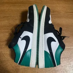 ナイキ エア ジョーダン1 ロー グリーン ブラック 白 270