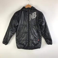 new balance 中綿ジャケット ビッグロゴ ブラック 150cm 3141202603020006のサムネイル