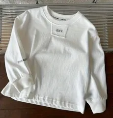 長袖Tシャツ 白 刺繡ポイント 120cm【その他、ドキュメンタリー 新品】