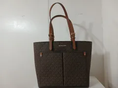 マイケルコース バッグ