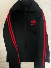 必須アイテム adidas アディダス 旧ファイヤーバード 赤黒 ジャージ トラックジャージ レッド ブラック ヴィンテージ