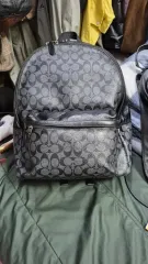 COACH シグネチャー パータン バックパック ; ユニセックスです