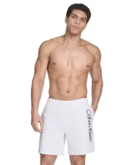 カルバンクライン メンズ 水着 ハーフパンツ・ショーツ Calvin Klein Mens RegularFit QuickDry 5 Swim Trunks with Compression Short Liner White ホワイト