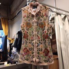 Item thumbnail for item 1e1836bc-800b-49e6-8d22-c0b88b54e239