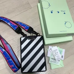 オフホワイト ミニバック クロスバック