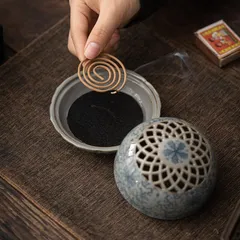 陶器 仏具 お香立て おしゃれ 渦巻き 線香 コーン型 青花盤香炉 古陶泥セラミック釉下彩色工芸品薫香置物アロマ炉ホーム香挿し絵 (青花盤)