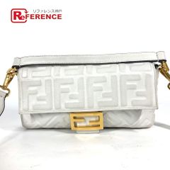 FENDI ホワイト ショルダーバッグ MAMMA - メルカリ