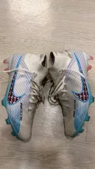 ナイキ マーキュリアル スーパーフライ9 FG 260