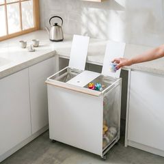 Item thumbnail for item 441f738f-faf3-4258-99af-e7de8b81eacc