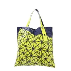ISSEY MIYAKE BAO BAO プリズムフロスト エナメル トートバッグ イッセイミヤケのサムネイル