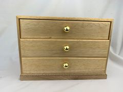 Item thumbnail for item 2d03a93b-9a65-4113-b0e2-5e0bb5f020b7