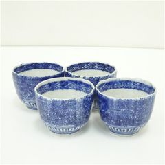 江戸時代中期 染付市松地文猪口四客セット 美品 直径7.7cm高さ6.5cm5A