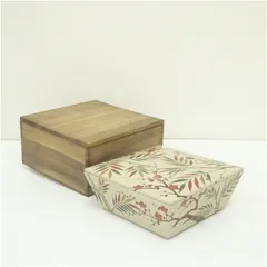 梅竹蒔絵菓子器（保護箱）  茶器 おしゃれ かわいい 和菓子 アンティーク レトロ お茶 骨董 収納 来客 茶道 茶道具 ksk 1月 冬