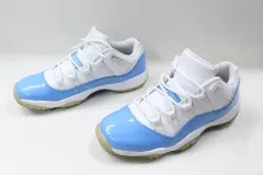 250 NIKE Air Jordan 11 Retro Low UNC