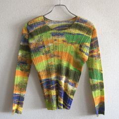 PLEATS PLEASE マルチカラー柄長袖トップス - メルカリ
